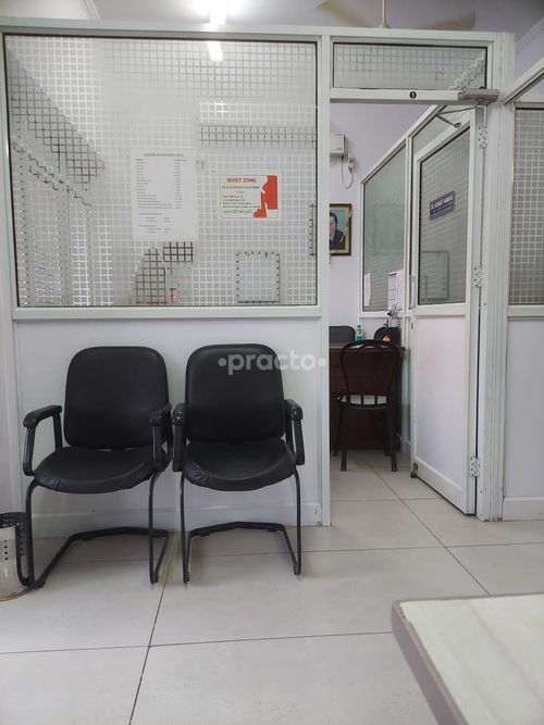 Standard Physiotherapy Centre Anand Vihar Delhi
