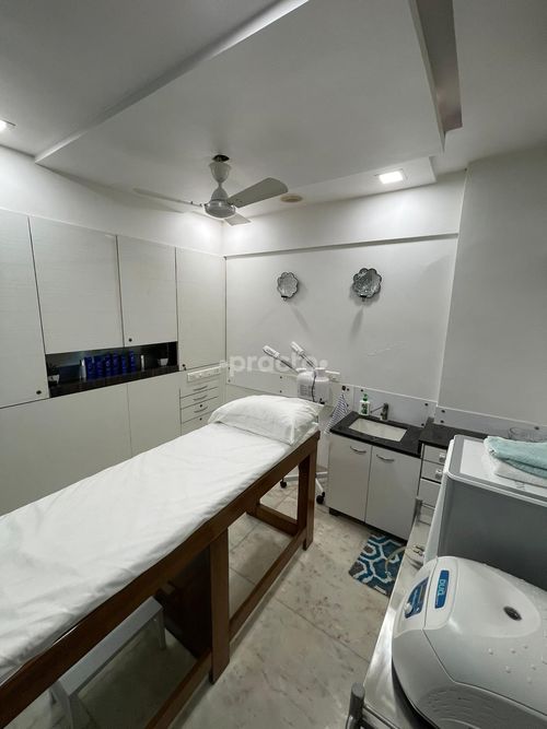 Natural Aesthetics Lokhandwala Mumbai