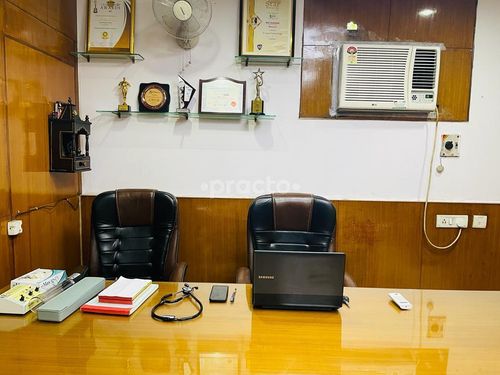 SHIV CLINIC Sector 53 Noida
